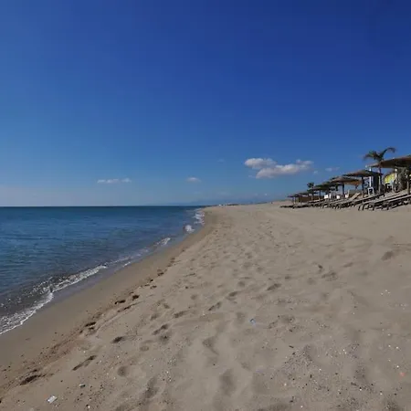 App. Terrasse Vue Partielle Mer Le Barcarès Buitenkant foto